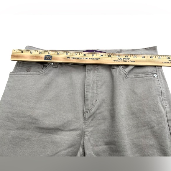 Gloria Vanderbilt women’s size 12, Amanda Taupe Jeans - Picture 4 of 6